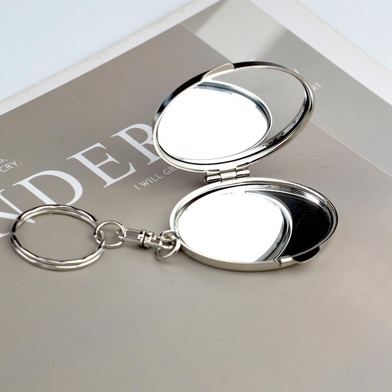 

Portable Double-Sided Mirror Keychain Pendant