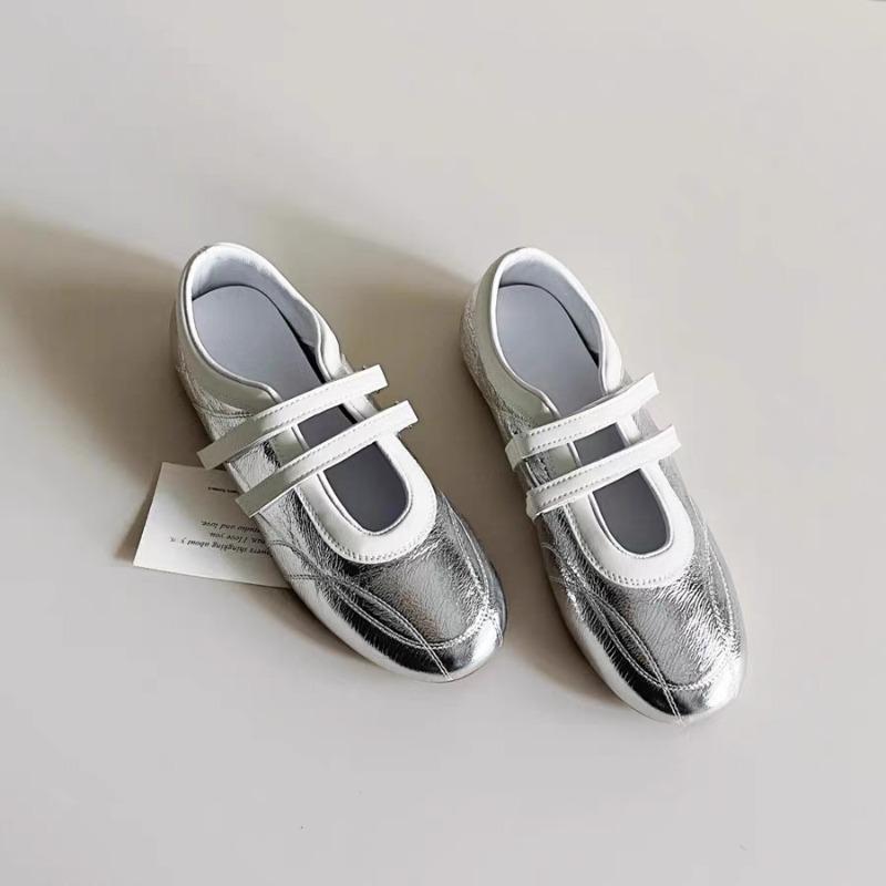 Fashion Ladies Shoes 2025 Brand Shallow Women's Flats Fashion Round Toe Casual New Light Comfortable Best Seller Concise Ballet Flats
