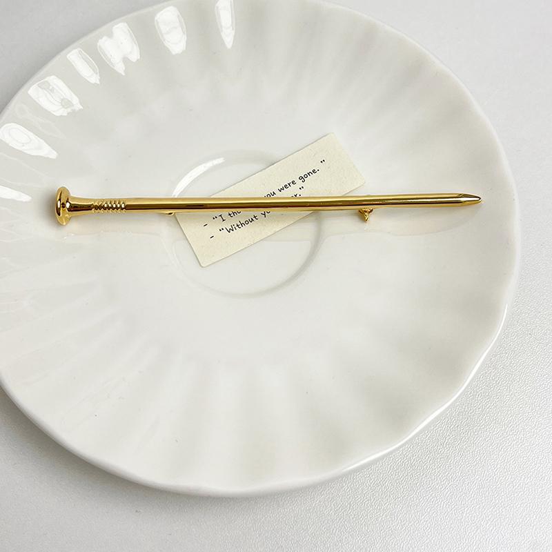 

Панк Персональный Уникальный Брошь для ногтей Унисекс Креативный Минималистский Костюм Корсаж Винтаж Изысканные Булавки Аксессуары Для Одежды Подарки золотой