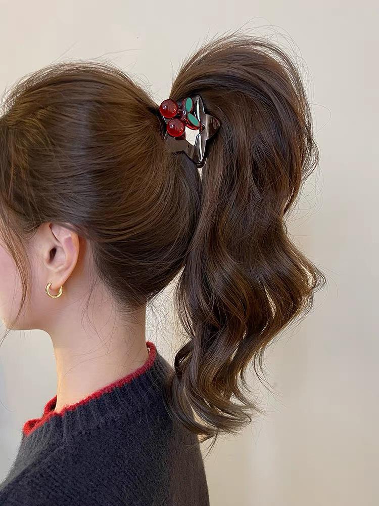Iridescent Flower Hair Claw Clip for Women - Elegant Korean Style Bun Accessory 2026