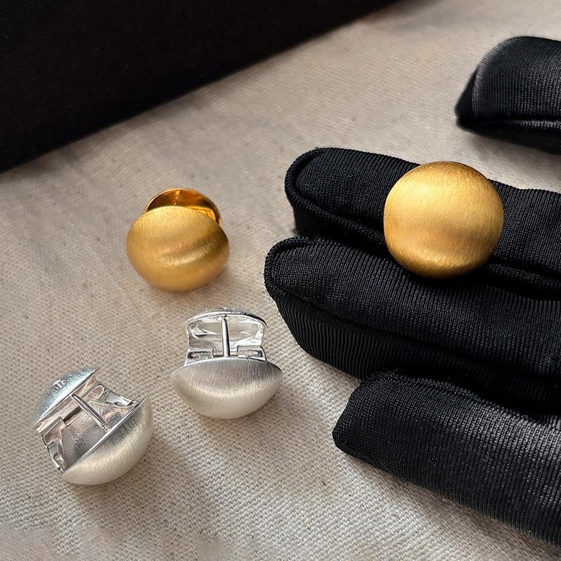 Cold Wind Versatile Brushed Ball Earrings