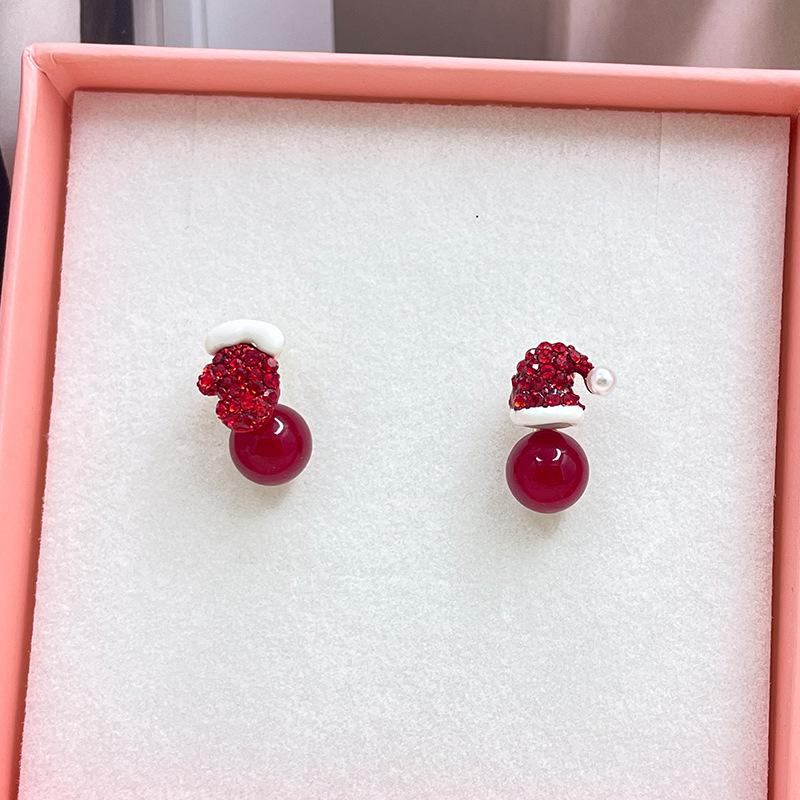 Elegant 2025 Christmas Red Hat Tassel Earrings with Pearls for Women