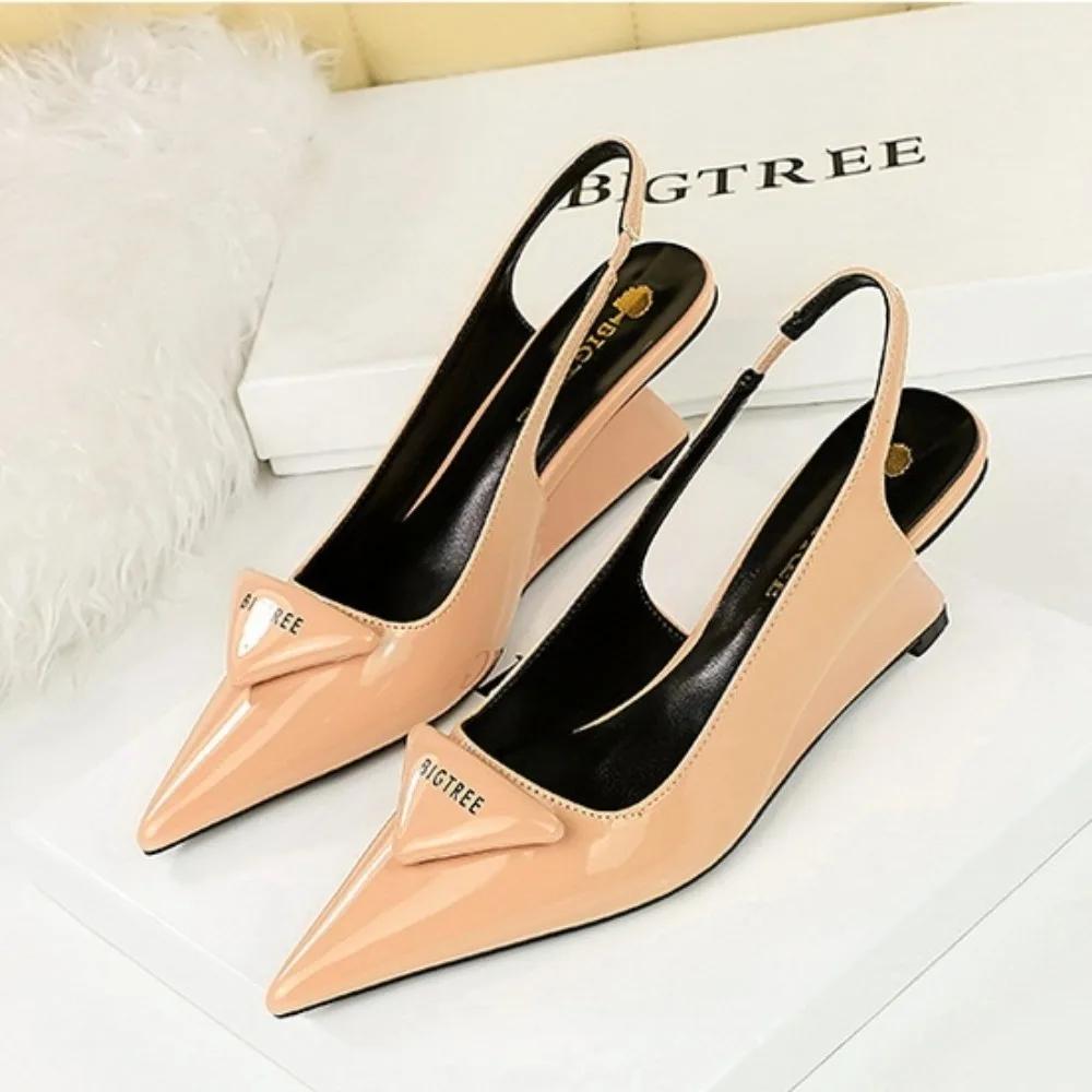 Fashion High Heels Women Sandals Fashionable Patent Leather Pointed Hollow Back Strap High Heeled Sloping Heel Shoes for Women's Shoes
