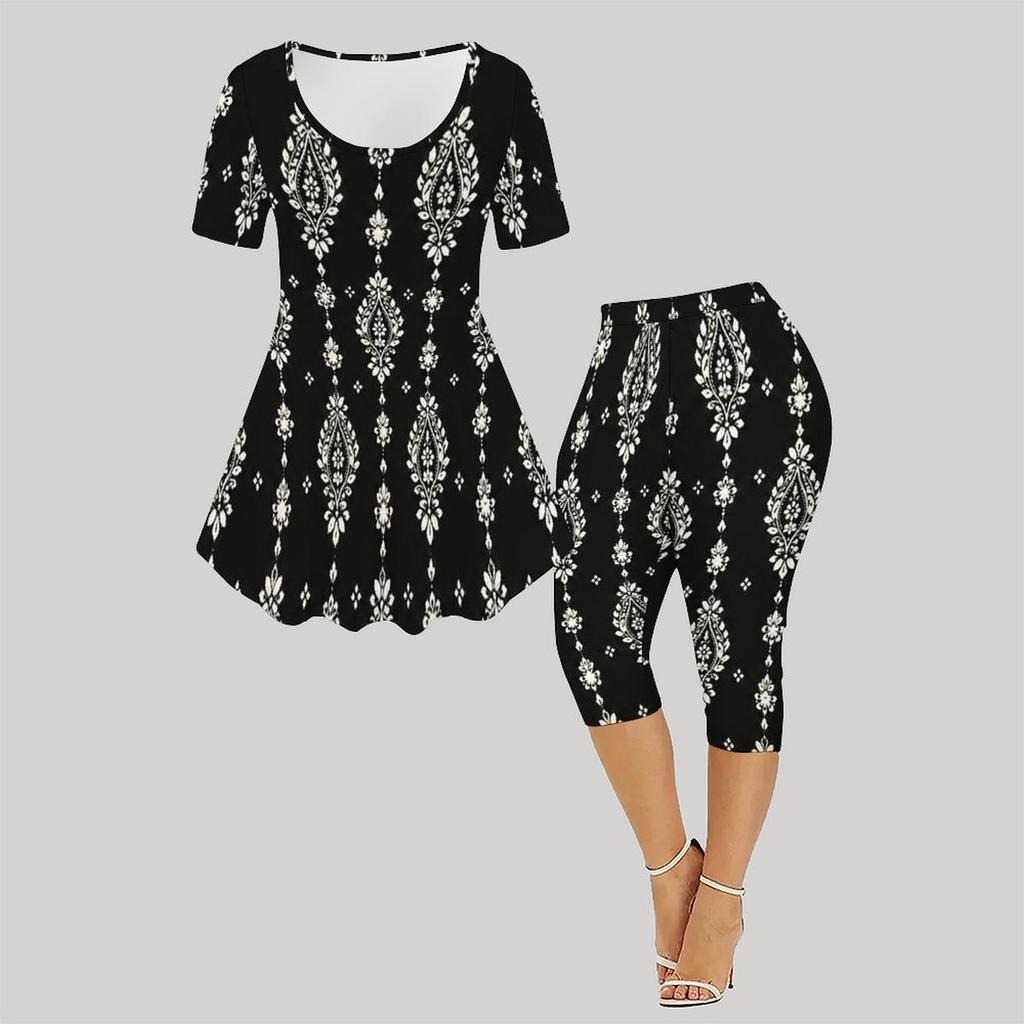 Women Plus Size Blue Black Printed Round Neck Short Sleeve Flared Top Capri Pants Two Piece Set