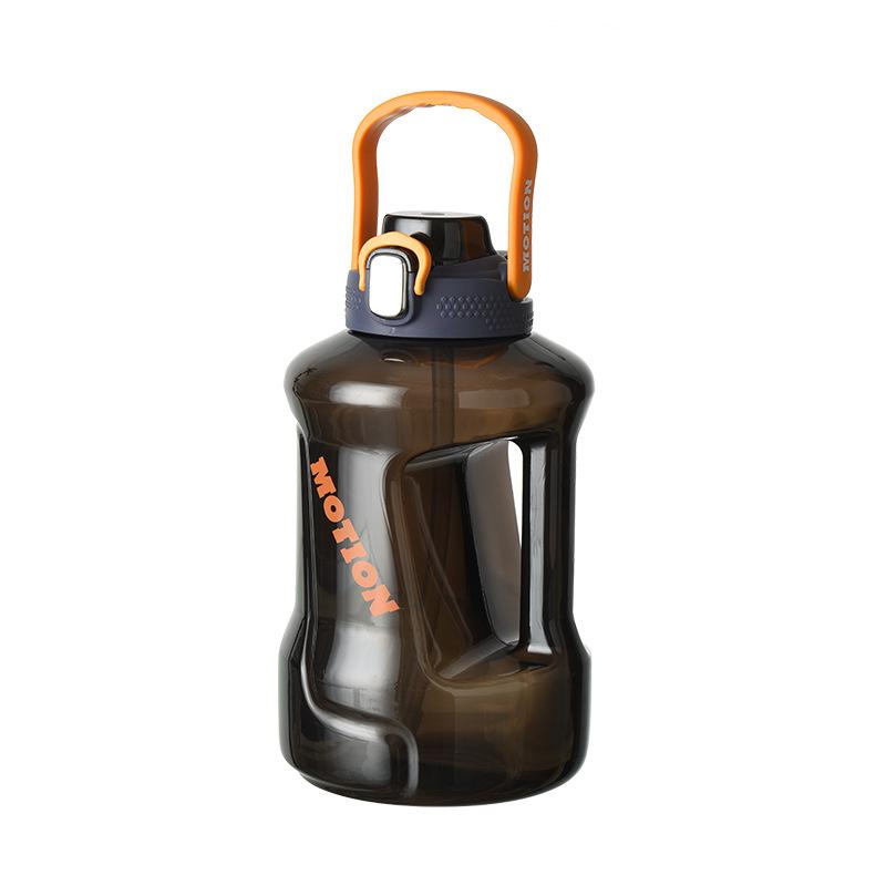 Nowy Przezroczysty Ręczny Bidon Męski i Damski Fitness Plastikowy Kubek o Dużej Pojemności ze Słomką Outdoorowy Przenośny Bidon Sportowy