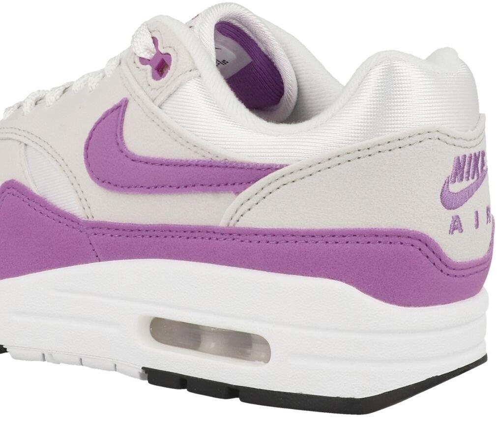 Женские кроссовки Nike Air Max 1 (DZ2628-001) нейтральный серый/белый/черный/фуксия сон