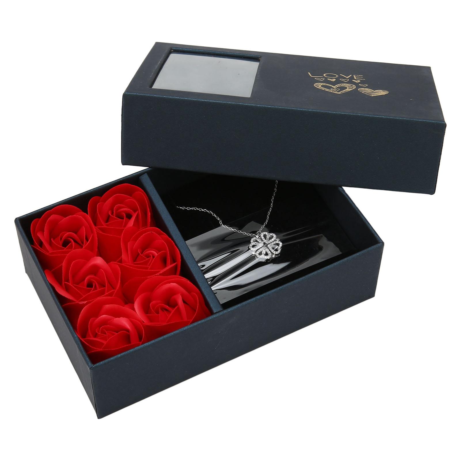 

S925 Sterling Silver Necklace Four Leaf Clover Pendant Fashionable Heart Rhinestone Jewelry