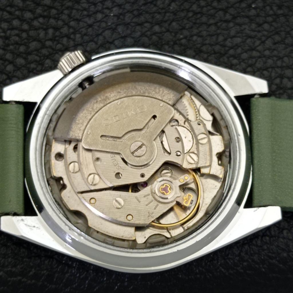 VINTAGE SEIKO 5 AUTOMATIC REFURBISHED JAPAN MENS GREEN DIAL WATCH a440541-9 Sk-a440541-1