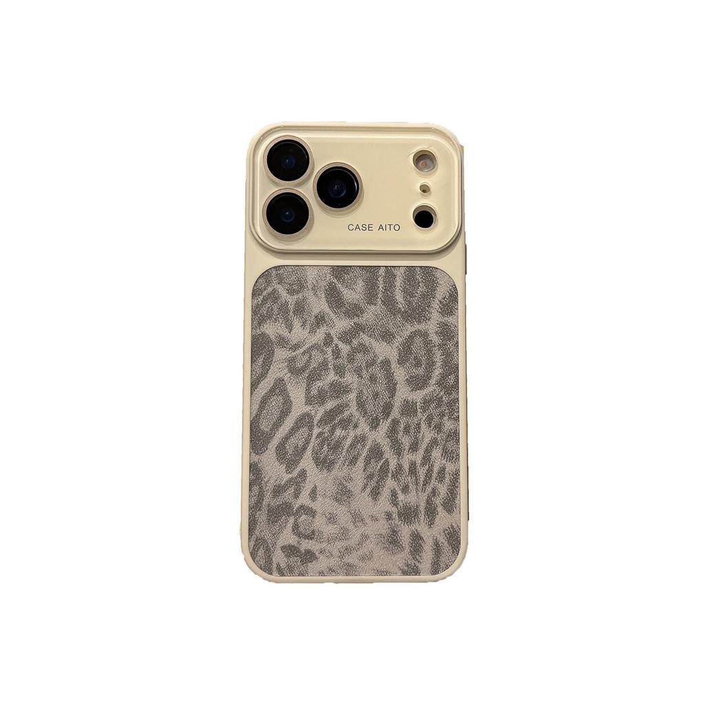 Leopard Print iPhone 17 Pro Max/16 Case with Fine Holes
