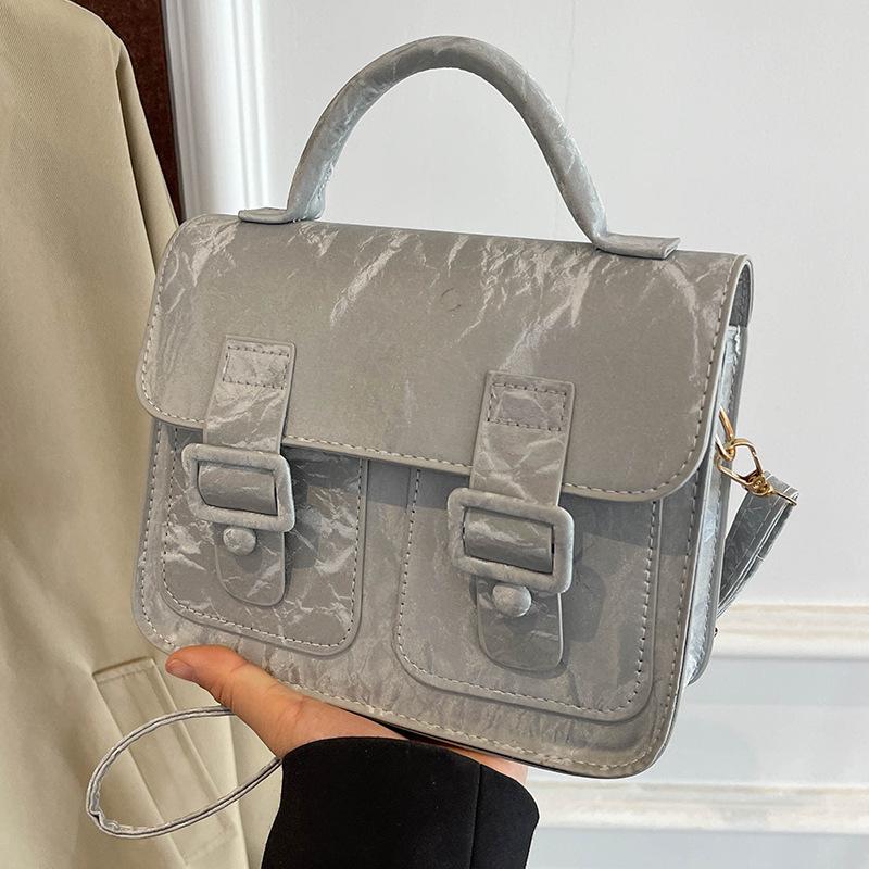 

Retro Versatile Crossbody Bag for Women In Autumn Brand New Latest Style High-end Style Cambridge Bag French Niche Hand-held Small Square Bag