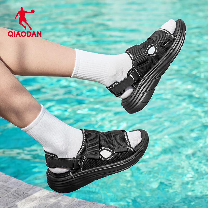 

Жіночі літні спортивні пляжні сандалі Jordan EU 39