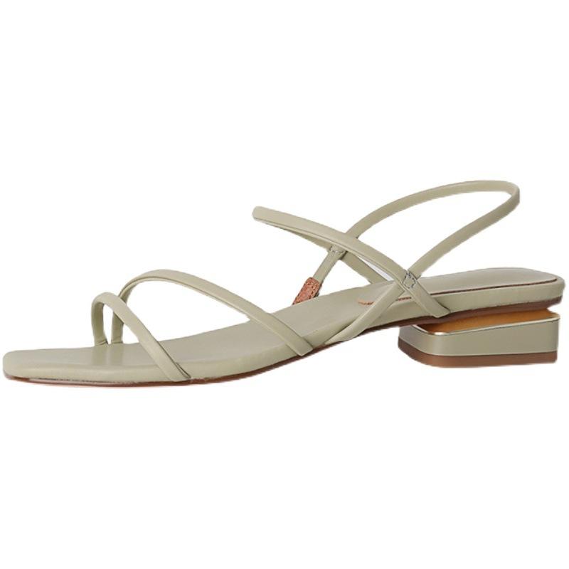 2025 Sommer neue einfache Sandalen mit eckiger Spitze und dünnen Riemen, Damen flache Sohle Ein-Wort mit offener Zehe Römerschuhe Damen