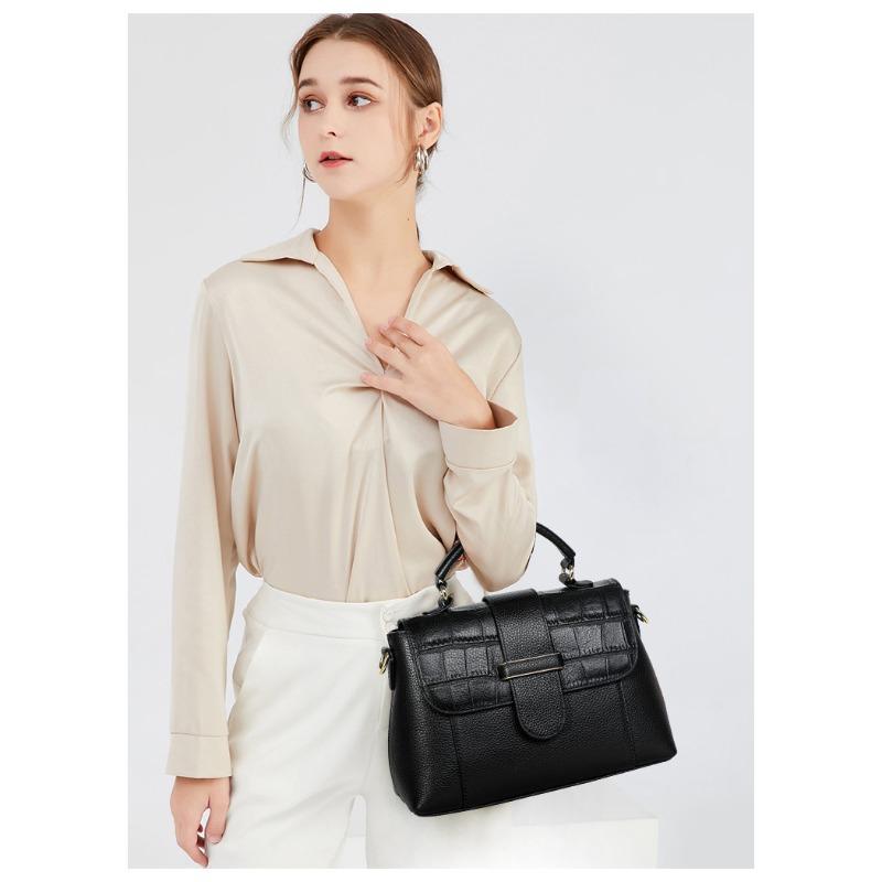 New Bag Portable Crossbody Dual-purpose Women's Bag Genuine Leather High-end Head Layer Cowhide Mother's Bag Atmospheric