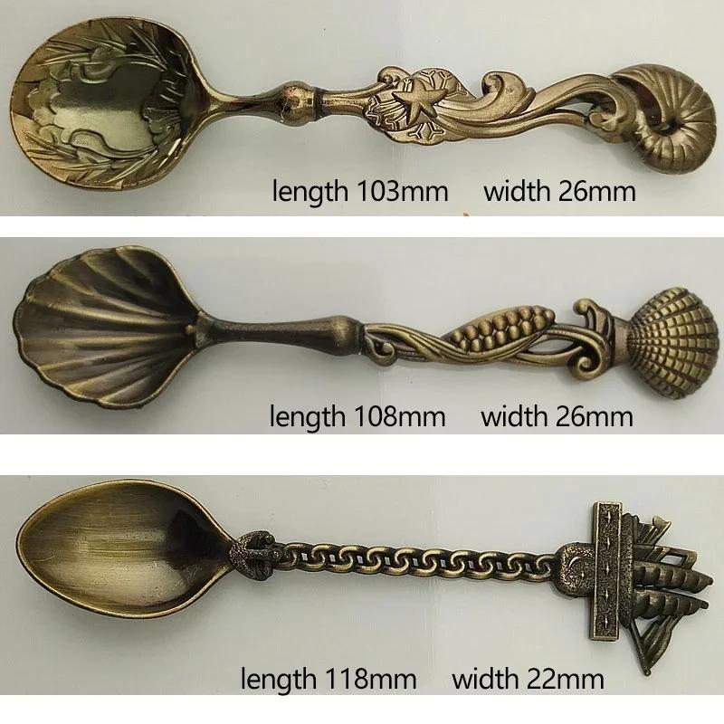 5Pcs/set High Quality Retro Vintage Spoons Fork Royal Style Gold Carved Coffee Tea Spoon Fork Cutlery Set Kitchen Tool