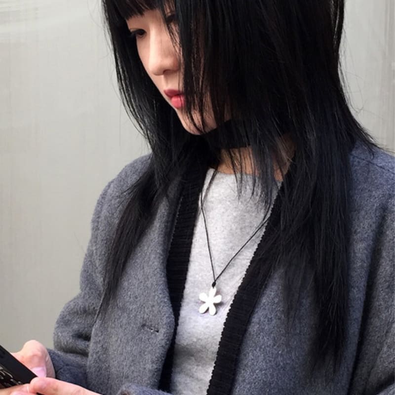 

SORA shine flower necklace flower shine necklace