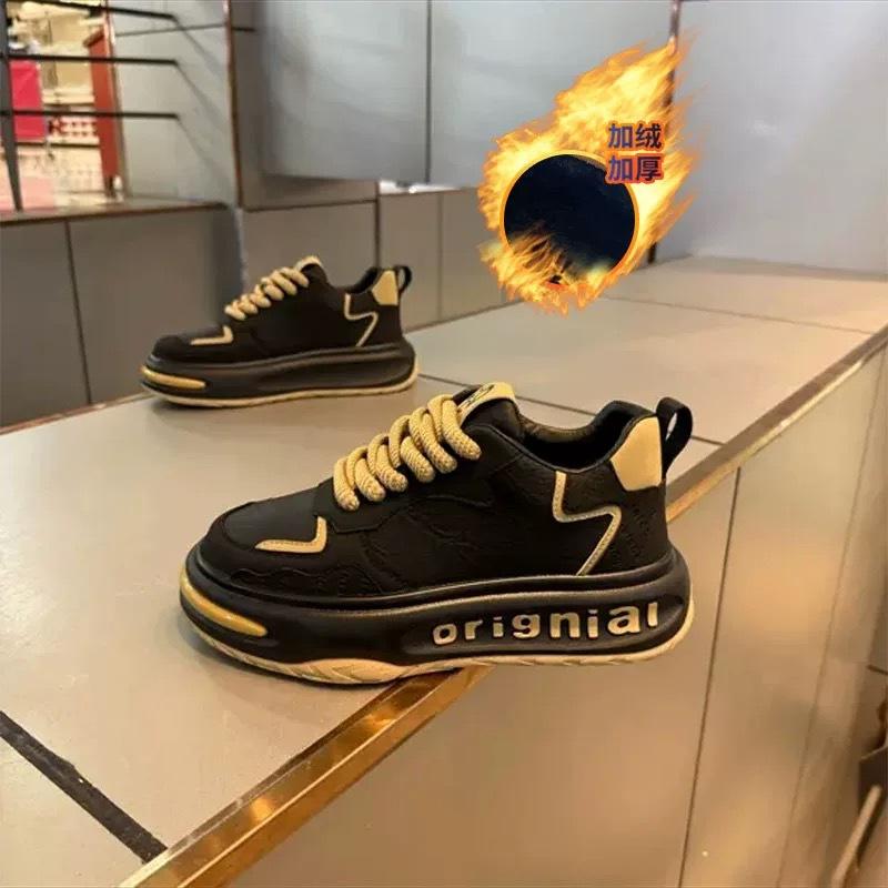 Color matching dad tide spring new soft-soled lightweight casual board shoes