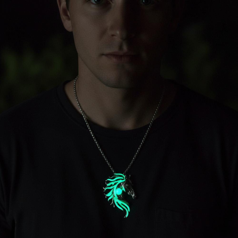 Animal Luminous Horse Pendant Zinc Zinc Alloy Glowing Necklace Vintage Hiphop Rock Couple Chain Disco