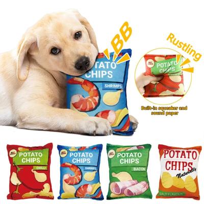 Lustiges Hundespielzeug Chips Plüsch gefüllt Haustiere Quietschspielzeug Bissfest Knisterpapier Spielzeug für kleine mittelgroße Haustiere Zubehör