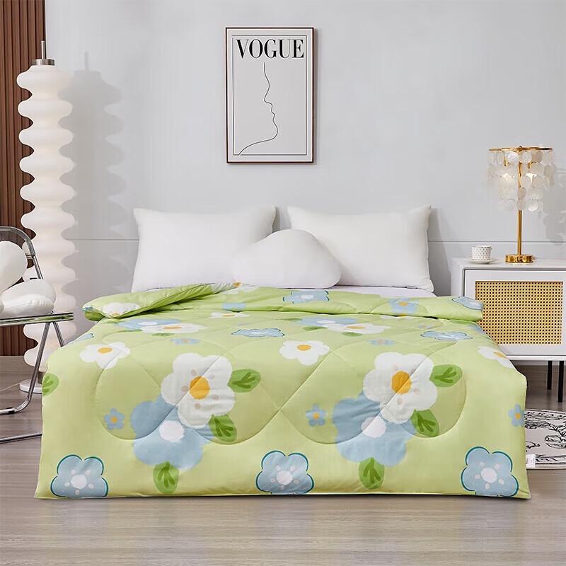 

Red Bean Flower Language Fresh Summer Quilt