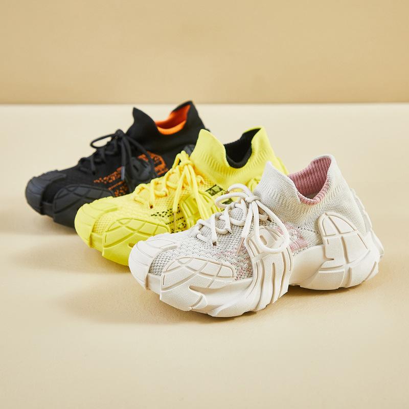 Ins fly-gewebte Schuhe Frühling neue Studenten Sportschuhe Fitness Laufen Freizeitschuhe erhöhen die Höhe