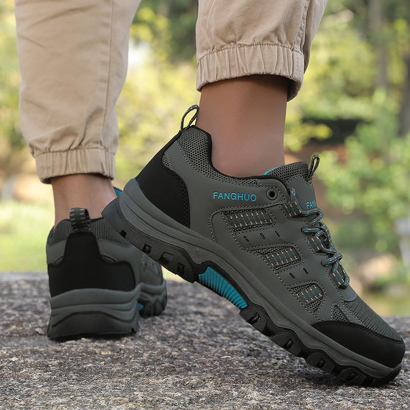 Outdoor Non-Slip Hiking Shoes for Men  New Wear-Resistant Shock-Absorbing Mountain Climbing Sports Cross-Country Hiking Shoes