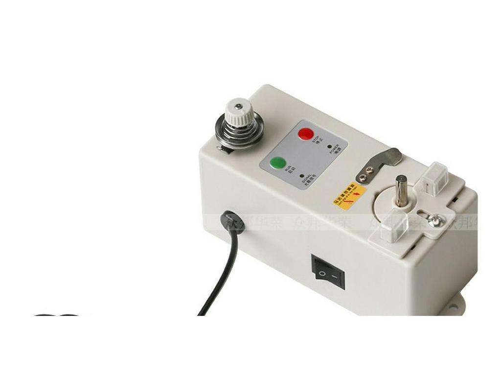 High-Speed Intelligent Computerized Embroidery Machine with Automatic Thread Winder and Flatbed Template.