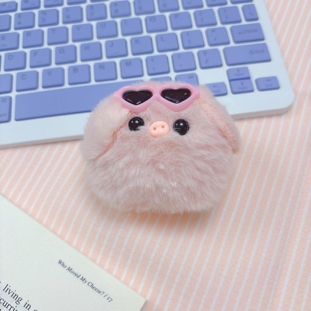 Squeaky Pig Plush Keychain - Adorable Piggy Bag Charm & Soft Gift Doll