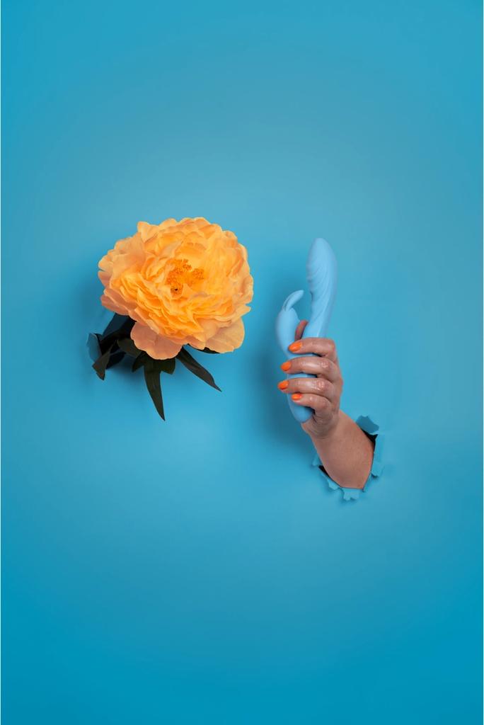 Loveline - Ultra Smooth Silicone Bunny Vibrator - Glacial Blue