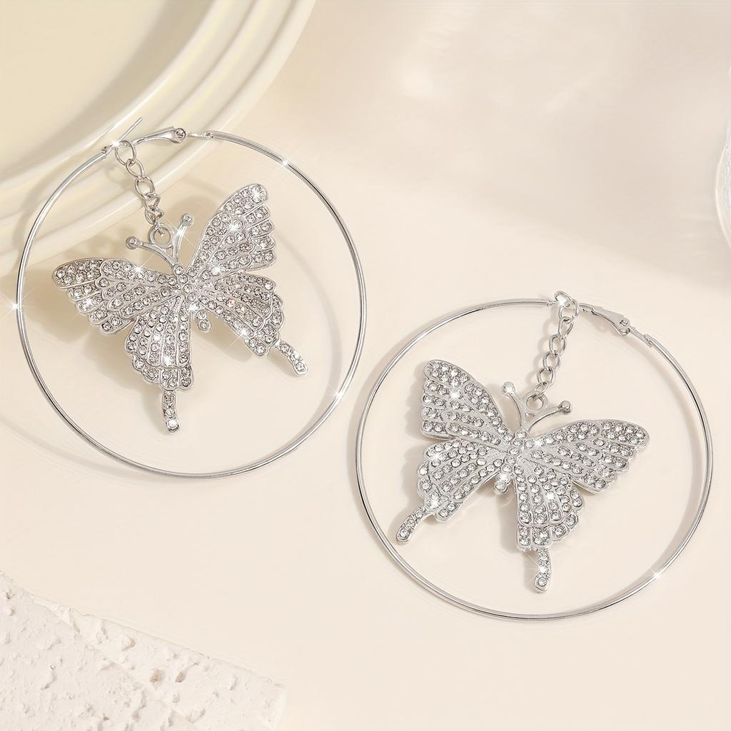 1 Pair of Vintage Luxury Alloy Butterfly Pendant Earrings for Women - Exaggerated Round Drop Design, Perfect for Daily Wear & Parties, Ideal Gift, Par
