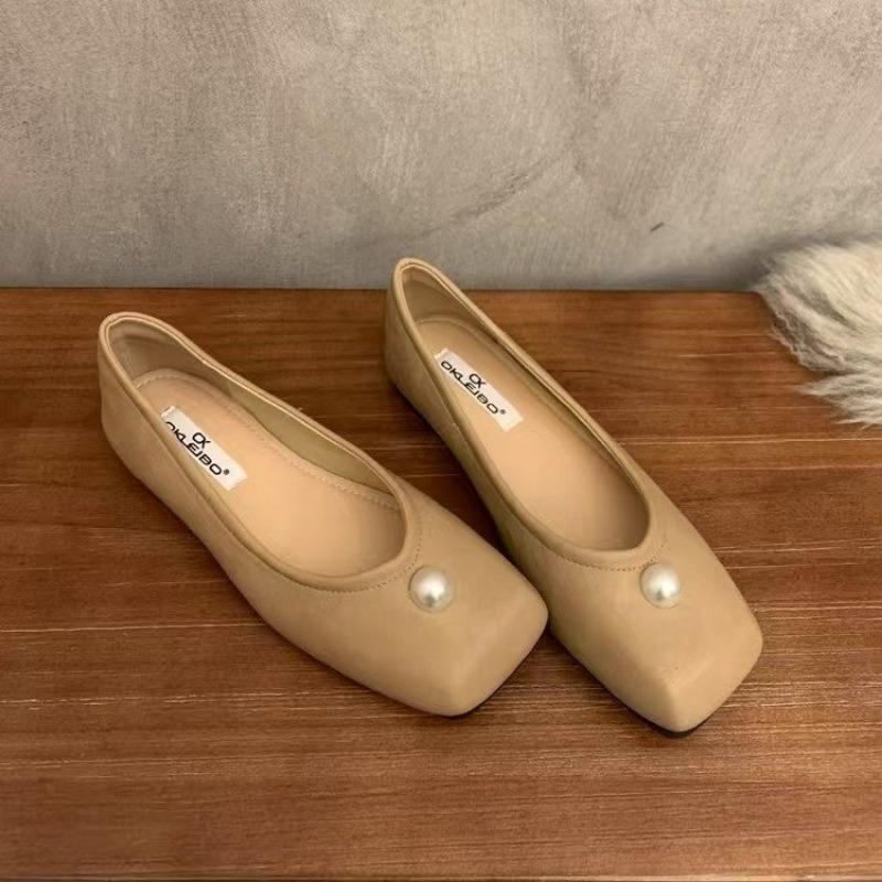 Fashion Women's Fashion Flat Shoes Spring New Square Head Shallow Mouth Pearl Soft Sole Delivery Wear-resistant Single Shoes