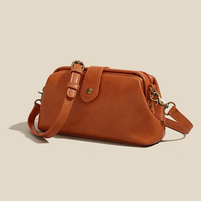 Soft leather women's crossbody bag new elegant modern high-end gold mouth shell bag retro clip bag