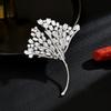 High-End Light Luxury Fashion Celebrity Style Ginkgo Biloba Brooch High-End Sense Full Diamond Commuting Exquisite Brooch Collar Accessories
