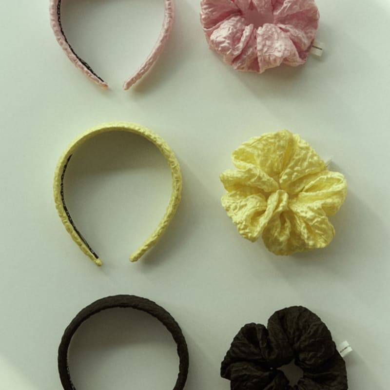 Elizabeth Moments Black Jacquard Headband