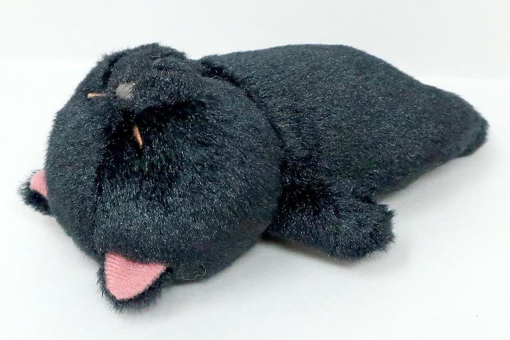 Naitou Design Sticky Stick Cat Black Stick Plush Magnet, 12.5cm In Length, for Ages 6 and Up.