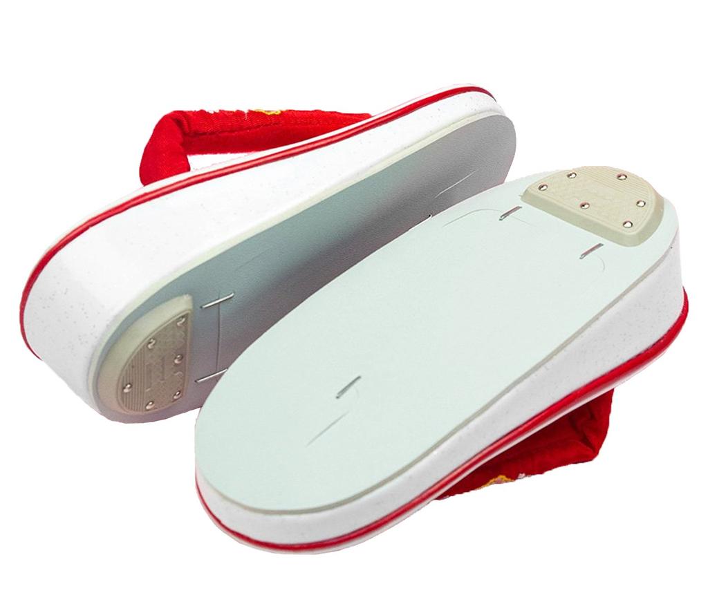 Sandals for for with cherry blossom embroidery and heel for girls [Kyoetsu] Shichigosan, 3-year-olds, fasteners, (11-A red)