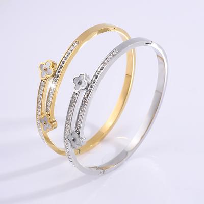 Advanced Lucky Clover Genuine Gold Shell Full Diamond Titanium Steel Bracelet Jewelry