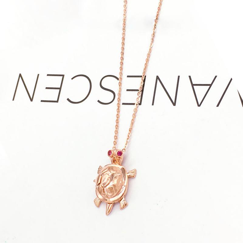 Color Gold Plated Rose Gold Turtle Pendant Simple Personality Purple Gold Fashion Necklace Unique