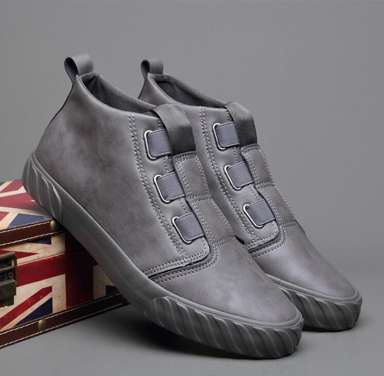 New Shoes for Men Leather Casual Shoes Spring Autumn Fashion High Top Flat Skateboard Shoes Slip-on Sneaker
