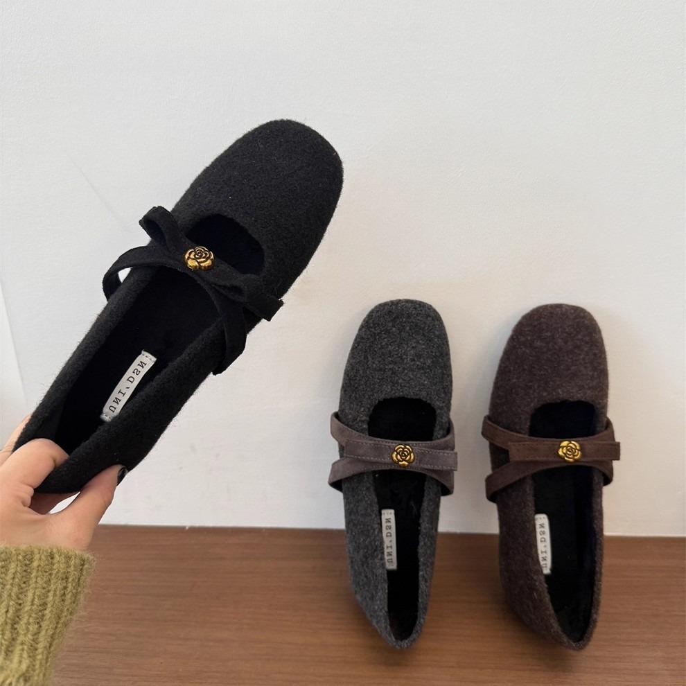 High-end Women's Autumn and Winter Warm Cotton Shoes with Inner Height Increase and Fleece. Single Shoes