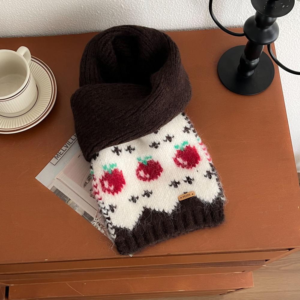 Red retro apple knitted small scarf for women's autumn and winter new cute thickened warm wool scarf neck protection