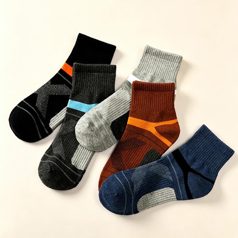 1 Paar Herrensocken Wandern Schwarz Sport Basketballsocken Baumwolle Freizeit Weich Laufen Sommer Schweißabsorbierend Atmungsaktiv Männliche Socken Geschenke