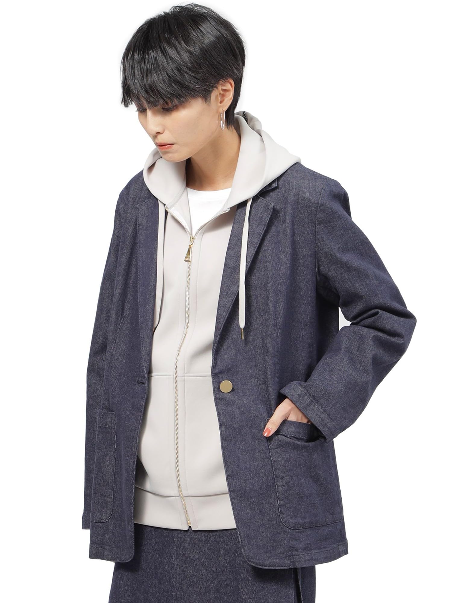 

Каталог Evex by Krizia Представлен Джинсовый пиджак приталенного кроя из натурального стрейч-денима Размер 40 Темно-синий [Стирка] U5E02431__ (29)