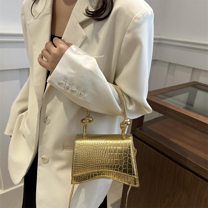 Stylish Korean Version Mini Square Bag For Women With Chic Crocodile Texture Design