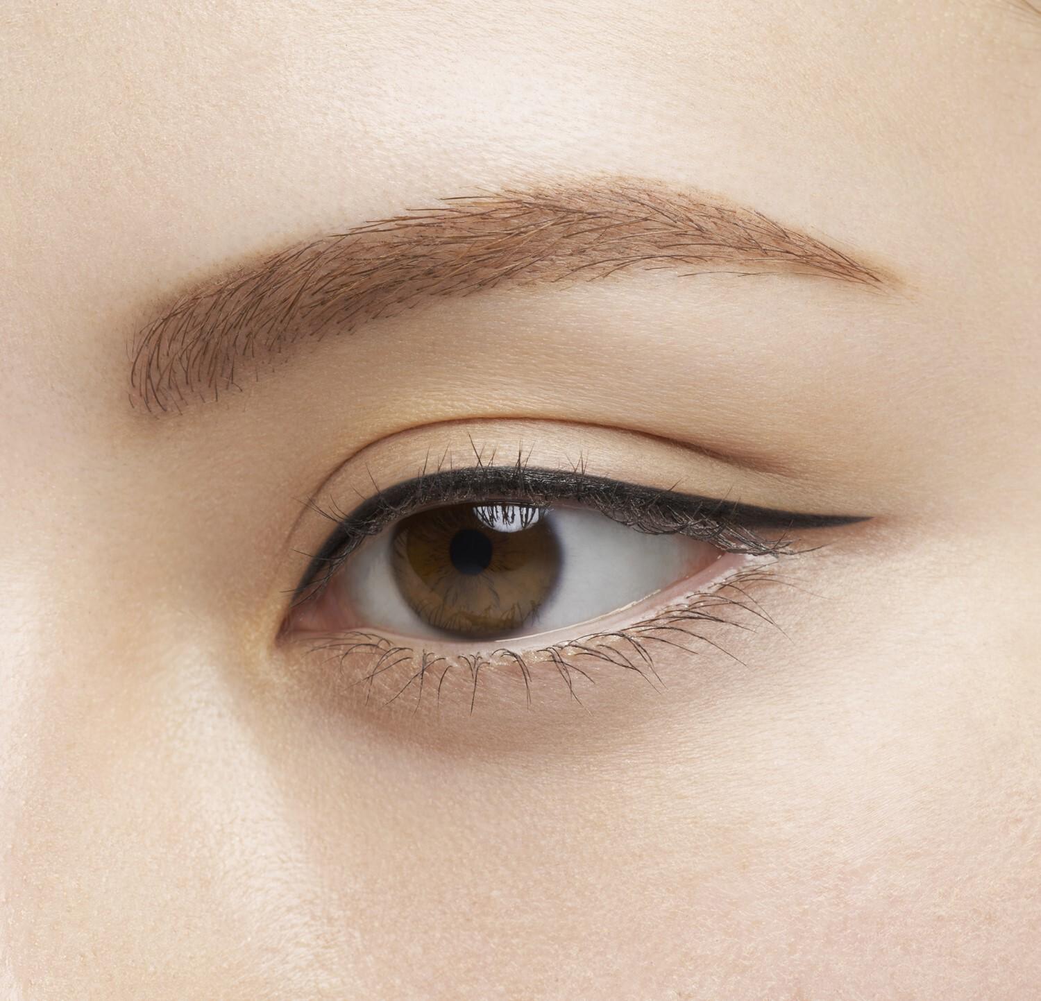 

Kate Сменный стержень Super Sharp Liner EX 4.0 7 цветов BK-1 Deep Black