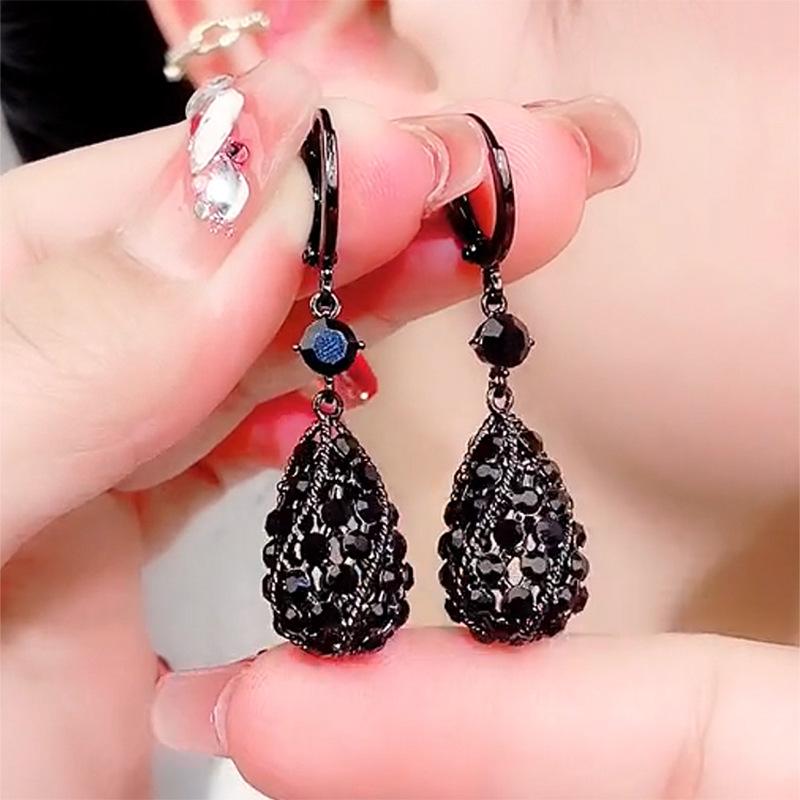 

Charming Black Crystal Drop-shaped Pendant Earrings for Women Fashion Personalized Daily Accessories Party Zircon Birthday Gift