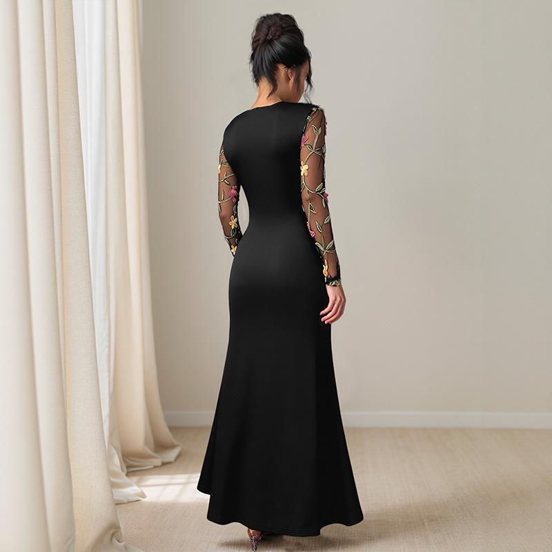 2025 Autumn New Retro Temperament Round Neck Mesh Embroidered Long-sleeved Dress for Women