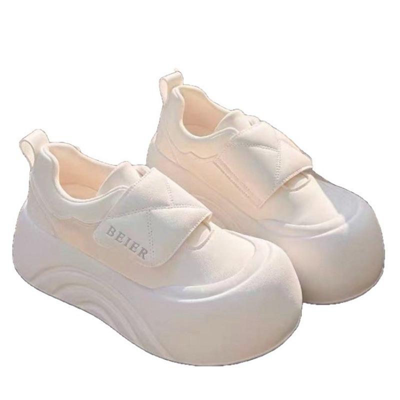 Women's Versatile New Style Flat Shoes with Soft Sole, Suitable for Sports, Breathable and Comfortable Casual Wear.