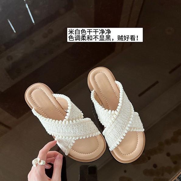 [Dopamine] French Flat-bottomed Cool Slippers Women's 2025 Summer New Outer Wear Beach Beautiful Not Tired Foot Sandals