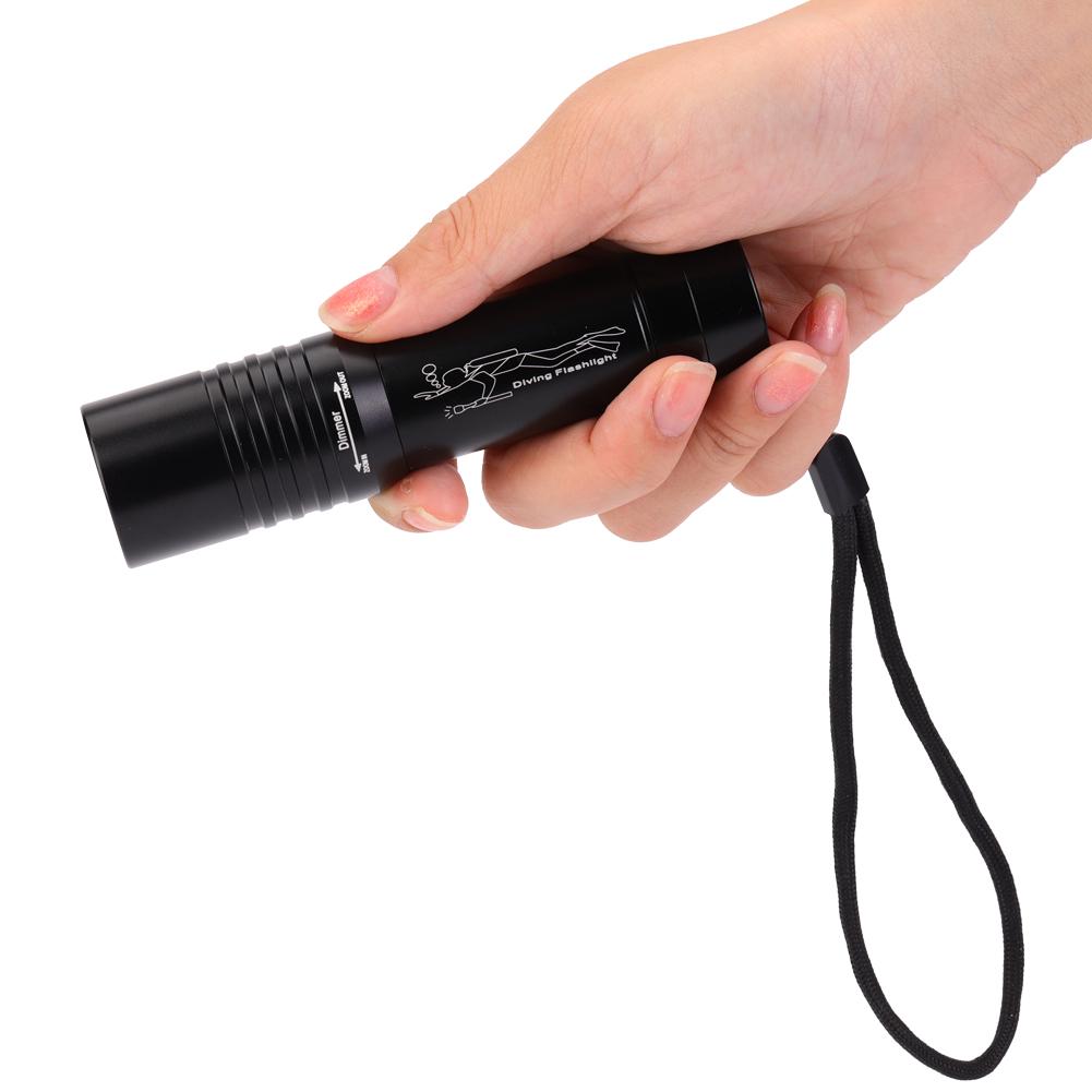 Handheld Zoomable Underwater 1200LM LED Diving Flashlight Waterproof Battery Power