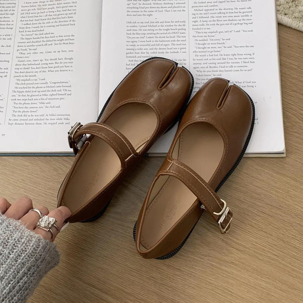 Fashion Split Toe Mary Janes Shoes For Women Square heel Tabi Shoes Loafer 2025 Spring Summer Soft Leather Women Pumps Shoes
